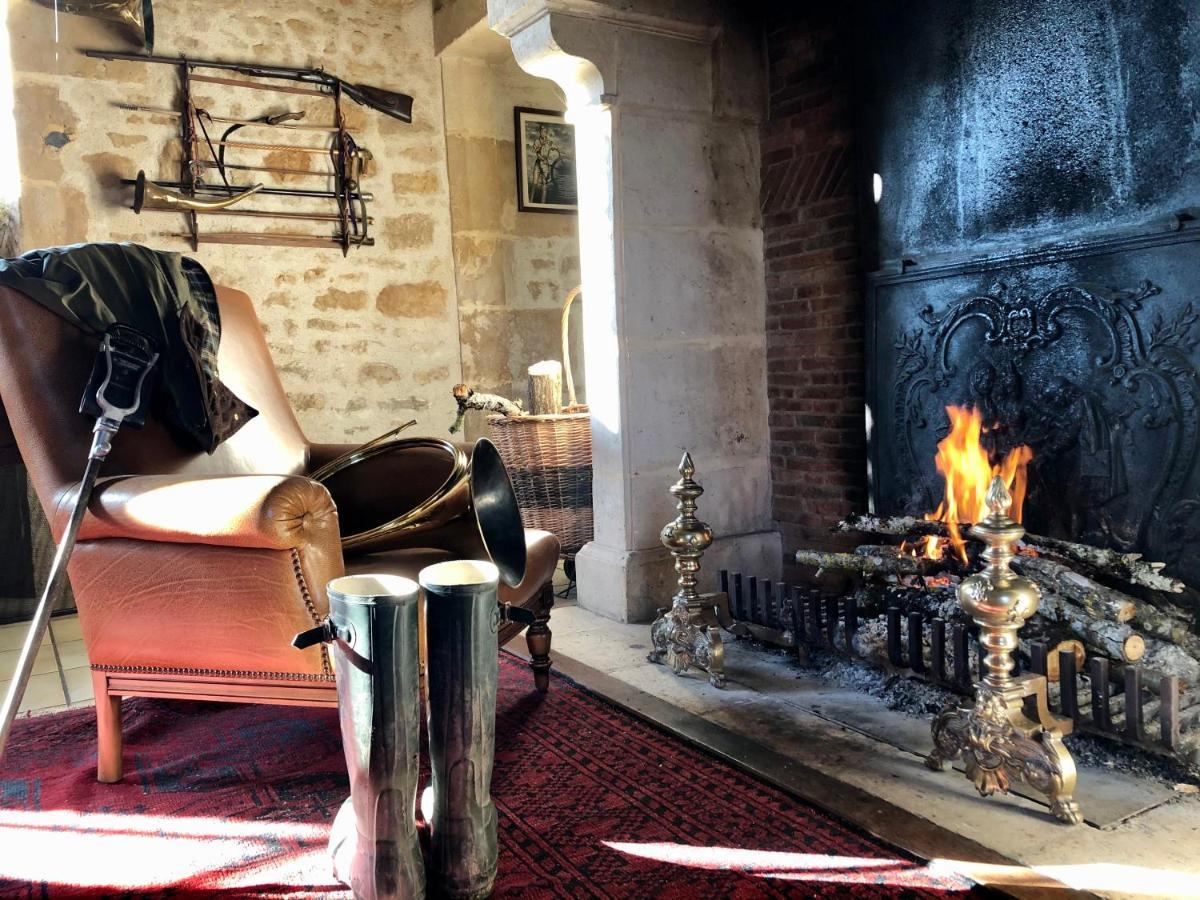 Bed and Breakfast Logis De La Touche Saint-Hilaire-des-Loges Esterno foto
