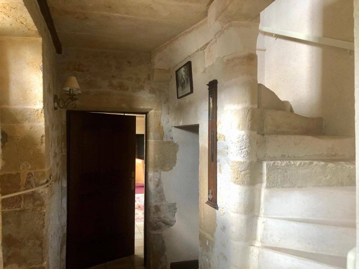 Bed and Breakfast Logis De La Touche Saint-Hilaire-des-Loges Esterno foto